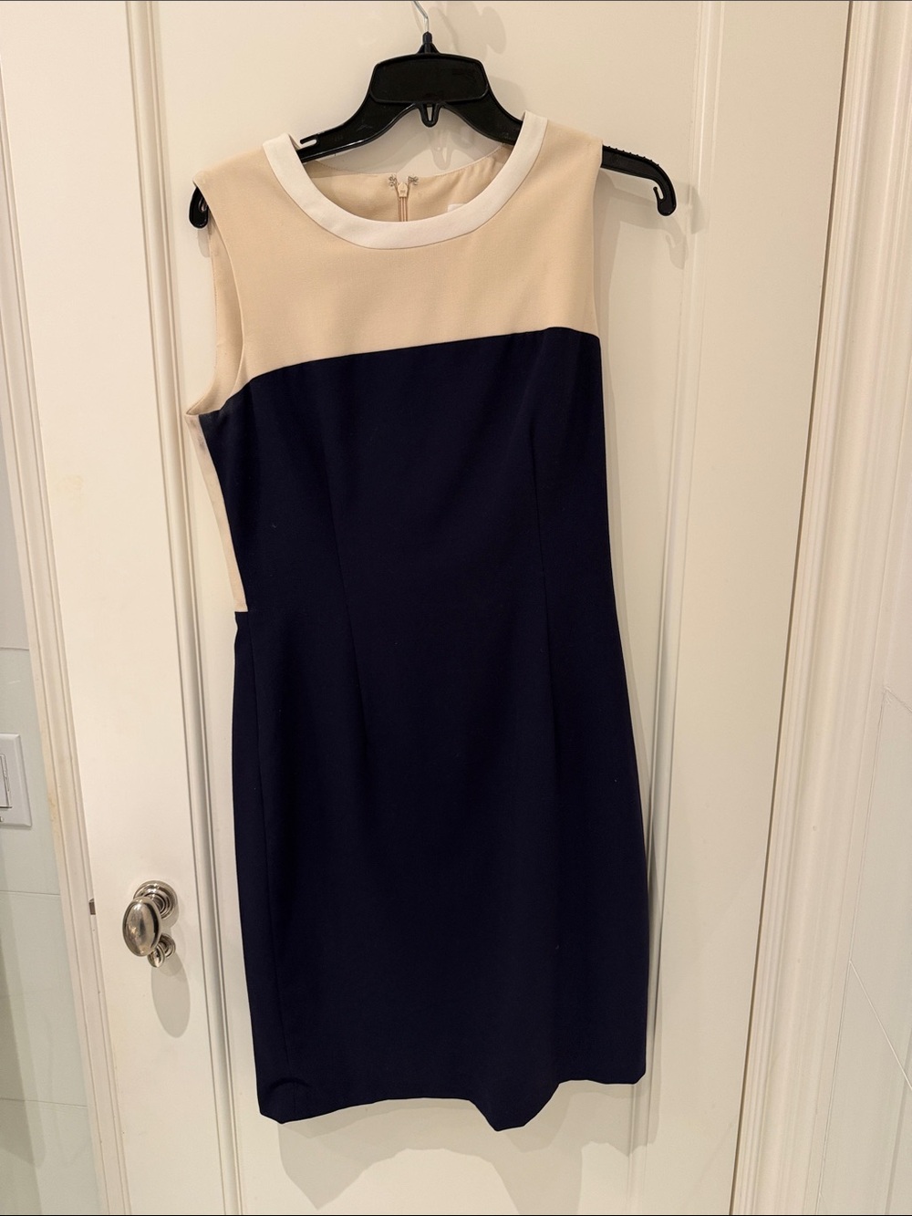 Calvin Klein Navy and Cream Colorblock Sheath Dress